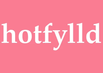 Synonym hotfylld