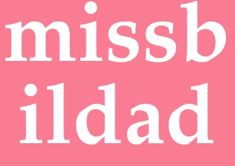 Synonym missbildad
