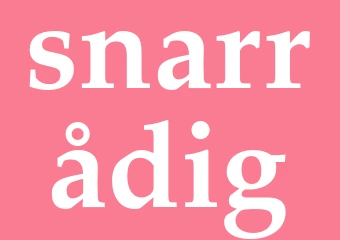 Synonym snarrådig